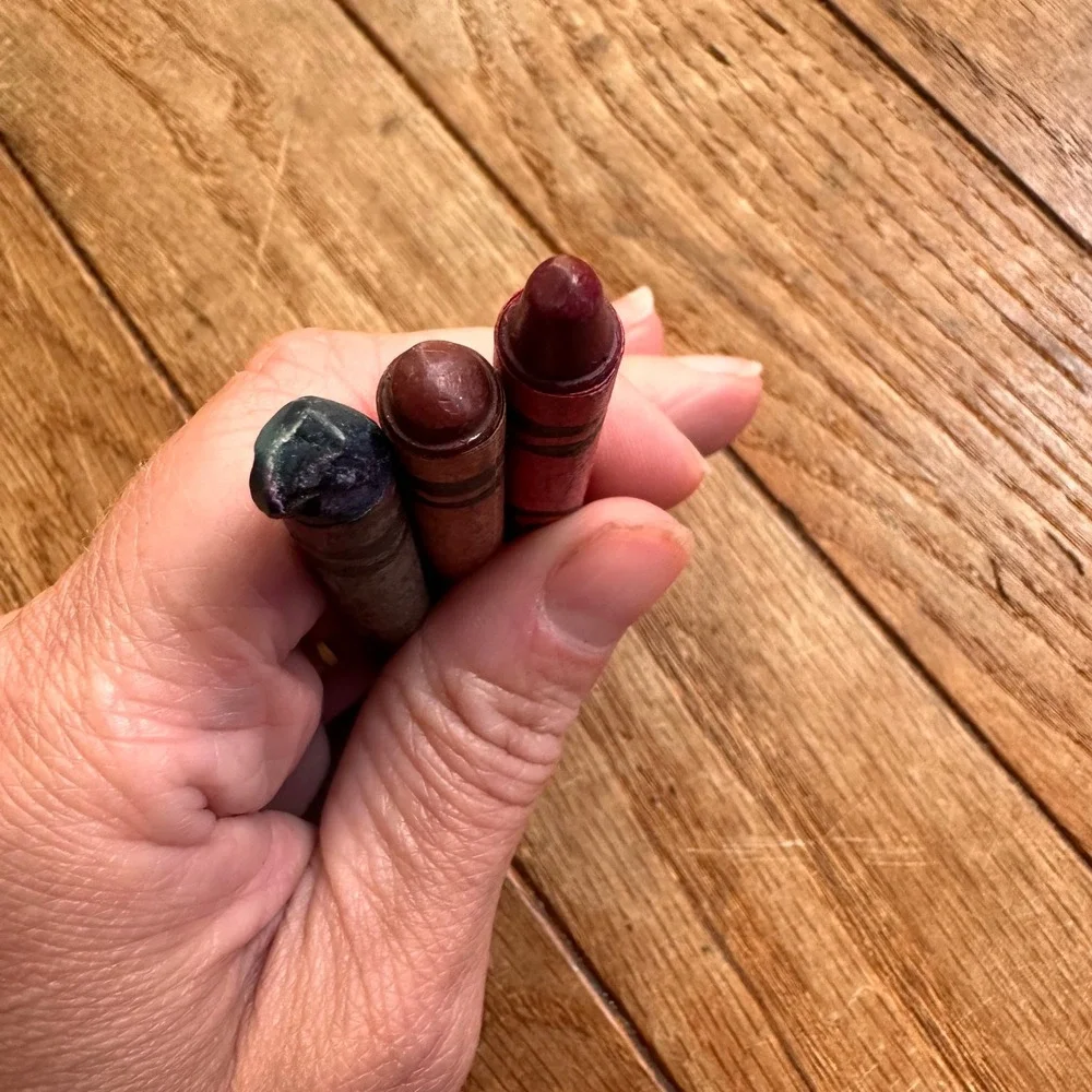 Retired Crayola Crayons Lot Indian Red, Mulberry, Teal Blue – Binney & Smith USA